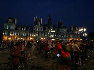 Bed and breakfast_Paris_enfant_velo