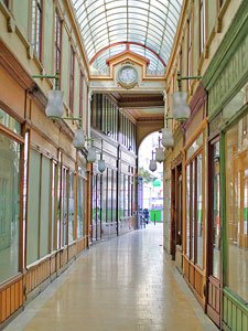 Passage du Bourg l'Abbé